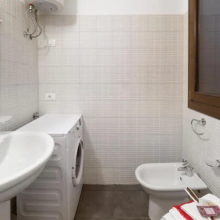 2 Bedroom Gorgeous In Casa vacanze Marina di Modica