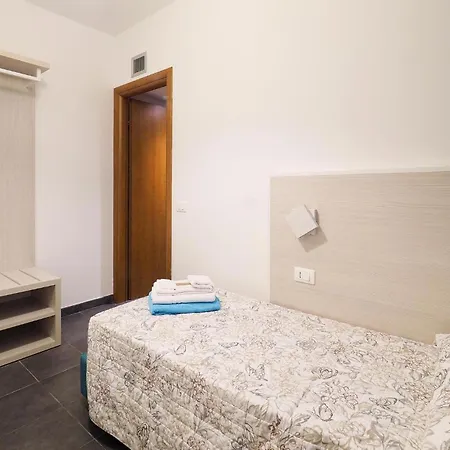 2 Bedroom Gorgeous In Casa vacanze