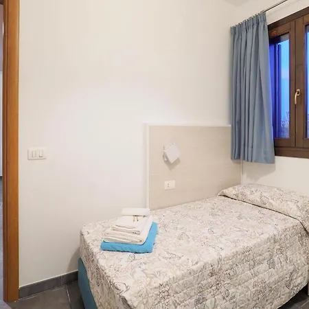 Casa vacanze 2 Bedroom Gorgeous In Marina di Modica